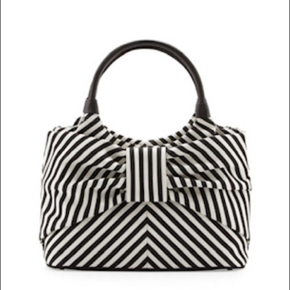 Kate Spade Sutton in black cream NWT